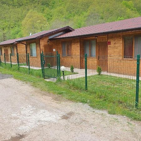 Еко Бунгала Trun Exterior photo
